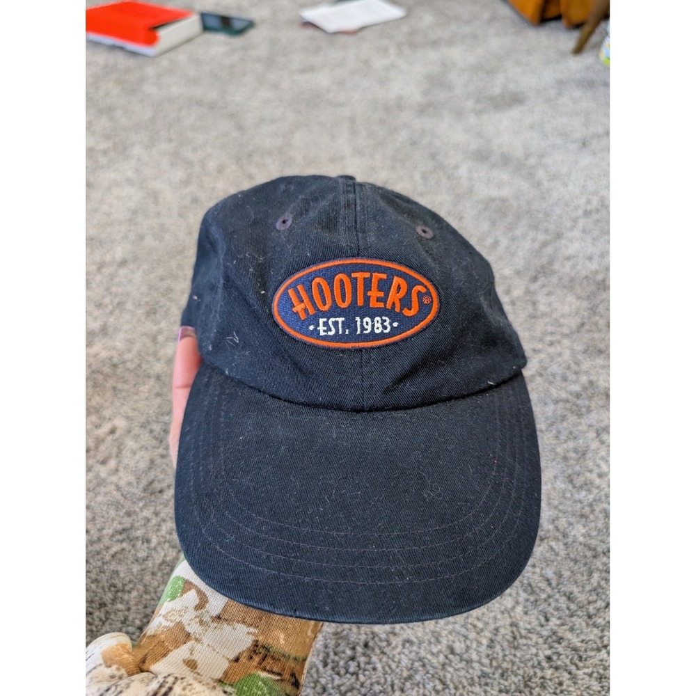 Hooters Pittsburgh Station Square‎ Navy Blue Adjustable Dad Hat Falcon Headwear